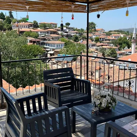 Sirince Larin Accommodatie bij particulieren